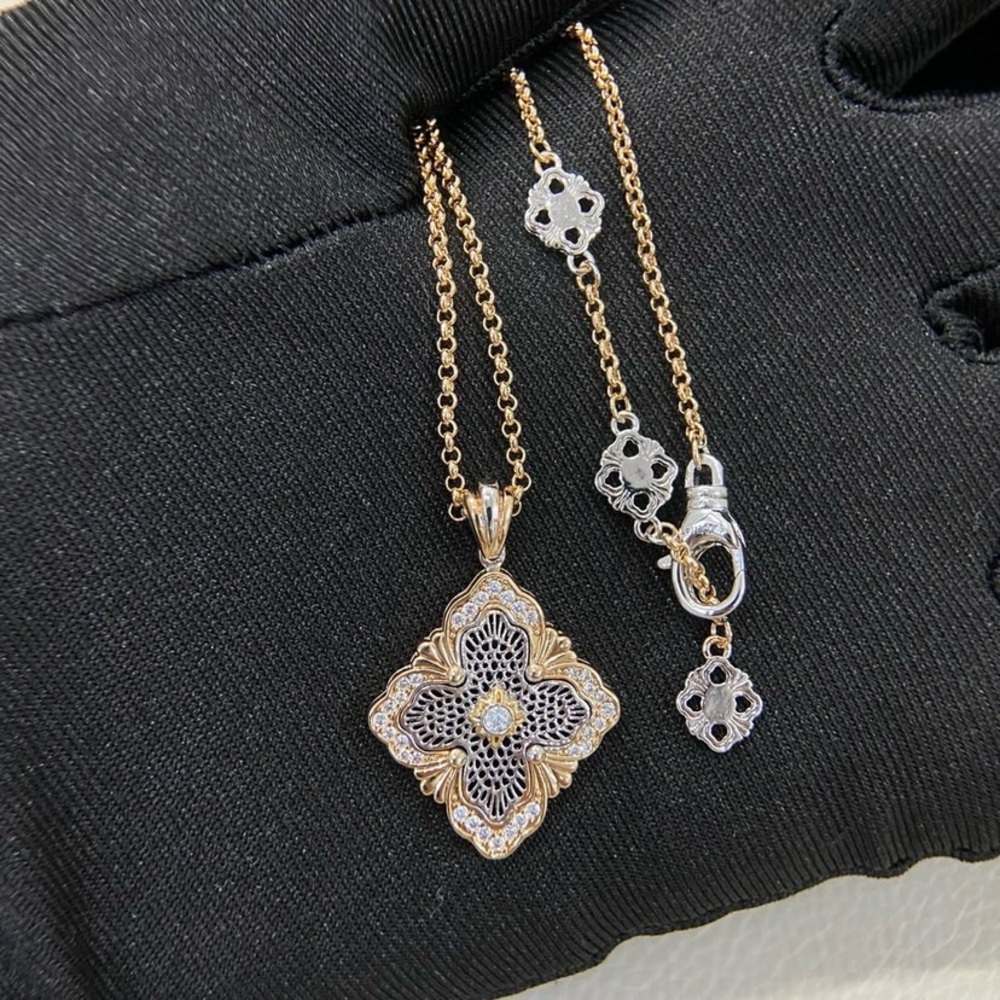 Buccellati Four-Petal Necklace